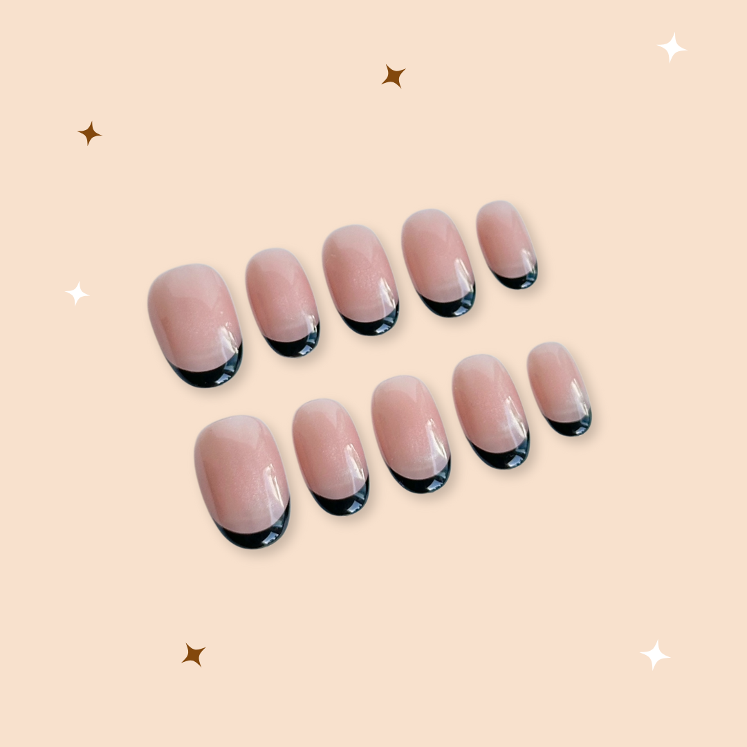 Noir French Tips Short Round Handmade Reusable Press-On Nail Set